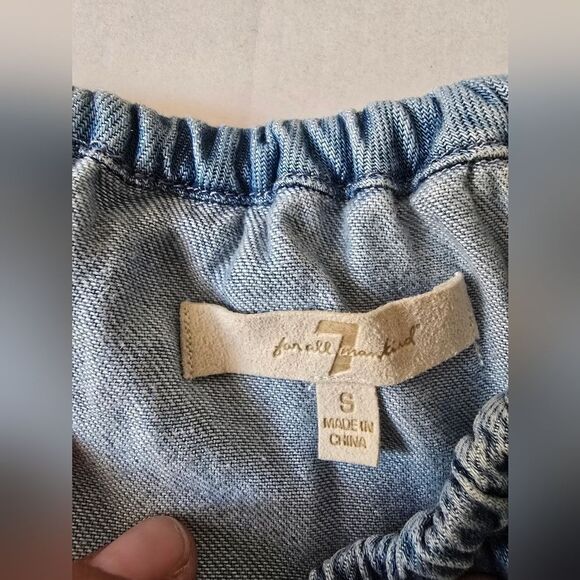 7 For All Mankind Blue Chambray Off The Shoulder Top Size Small - Picture 6 of 8